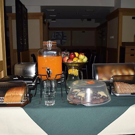 Hotel Soudek Poděbrady エクステリア 写真