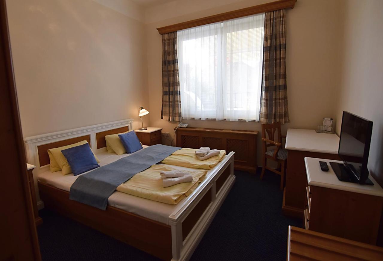 Hotel Soudek Poděbrady エクステリア 写真