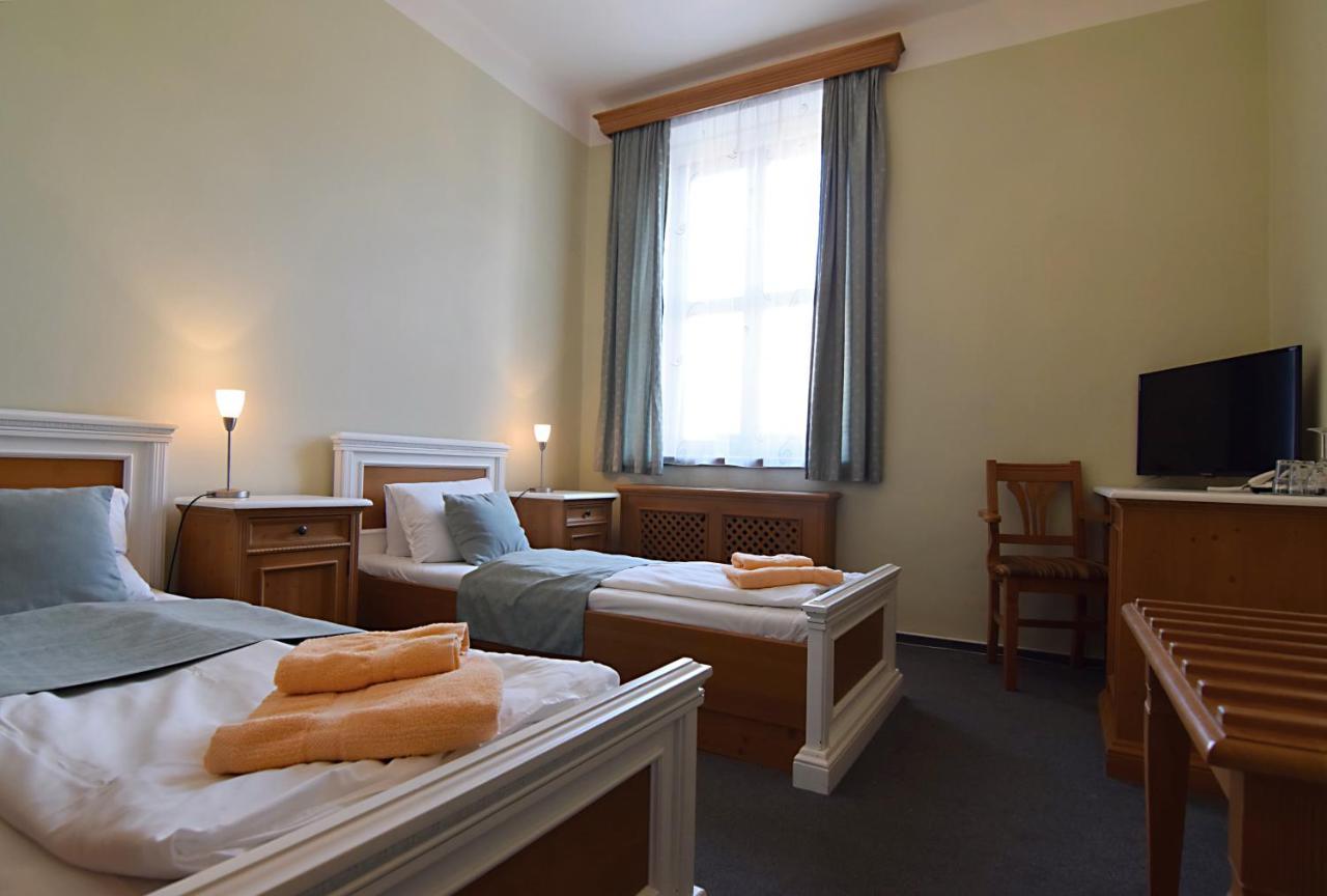 Hotel Soudek Poděbrady エクステリア 写真