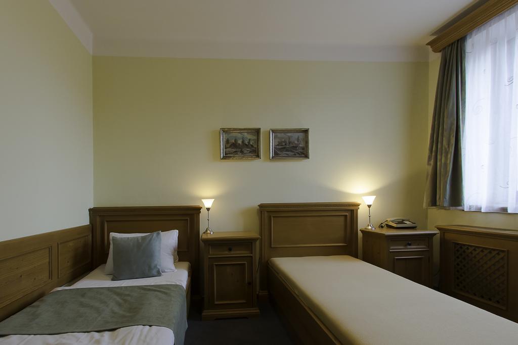 Hotel Soudek Poděbrady エクステリア 写真